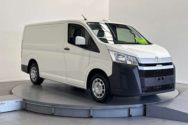 2022 Toyota Hiace GDH300R LWB