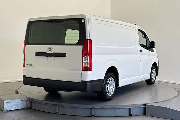 2022 Toyota Hiace GDH300R LWB