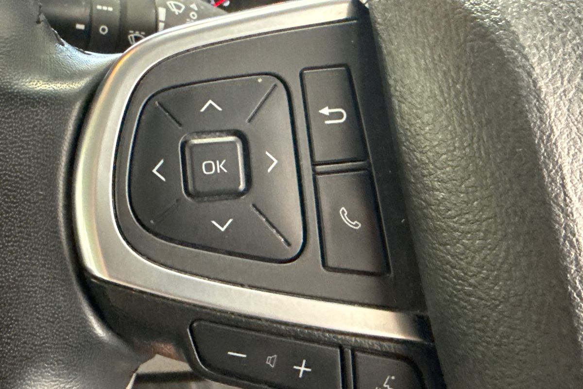 2022 Toyota Hiace GDH300R LWB