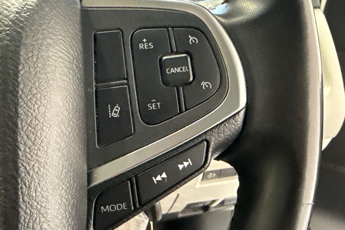 2022 Toyota Hiace GDH300R LWB