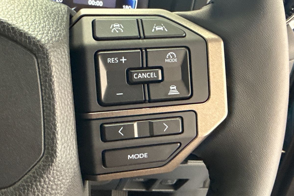 2025 Toyota Landcruiser Prado Altitude GDJ251R