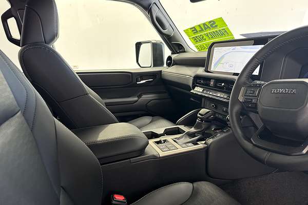 2025 Toyota Landcruiser Prado Altitude GDJ251R