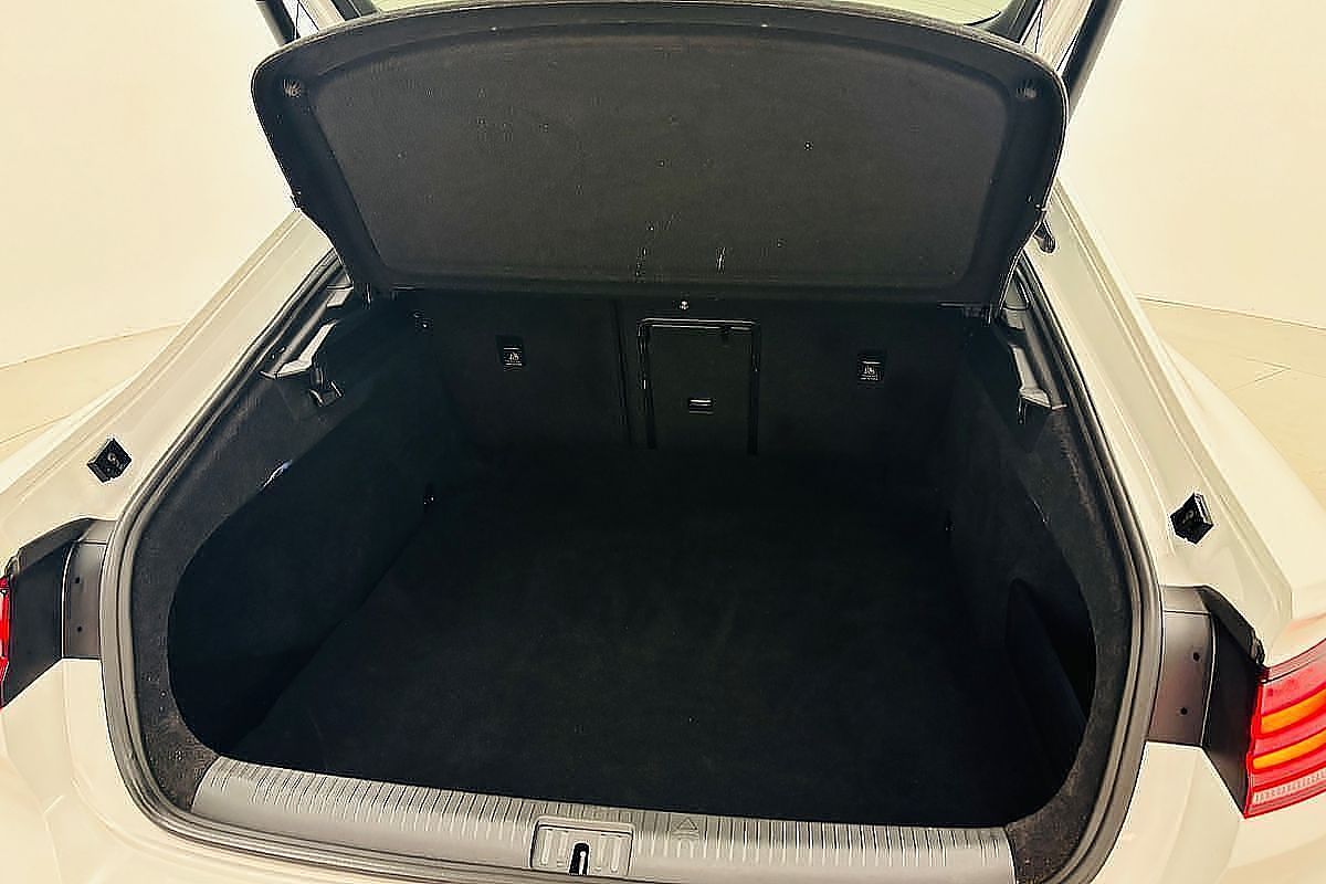 2017 Volkswagen Arteon 206TSI R-Line 3H