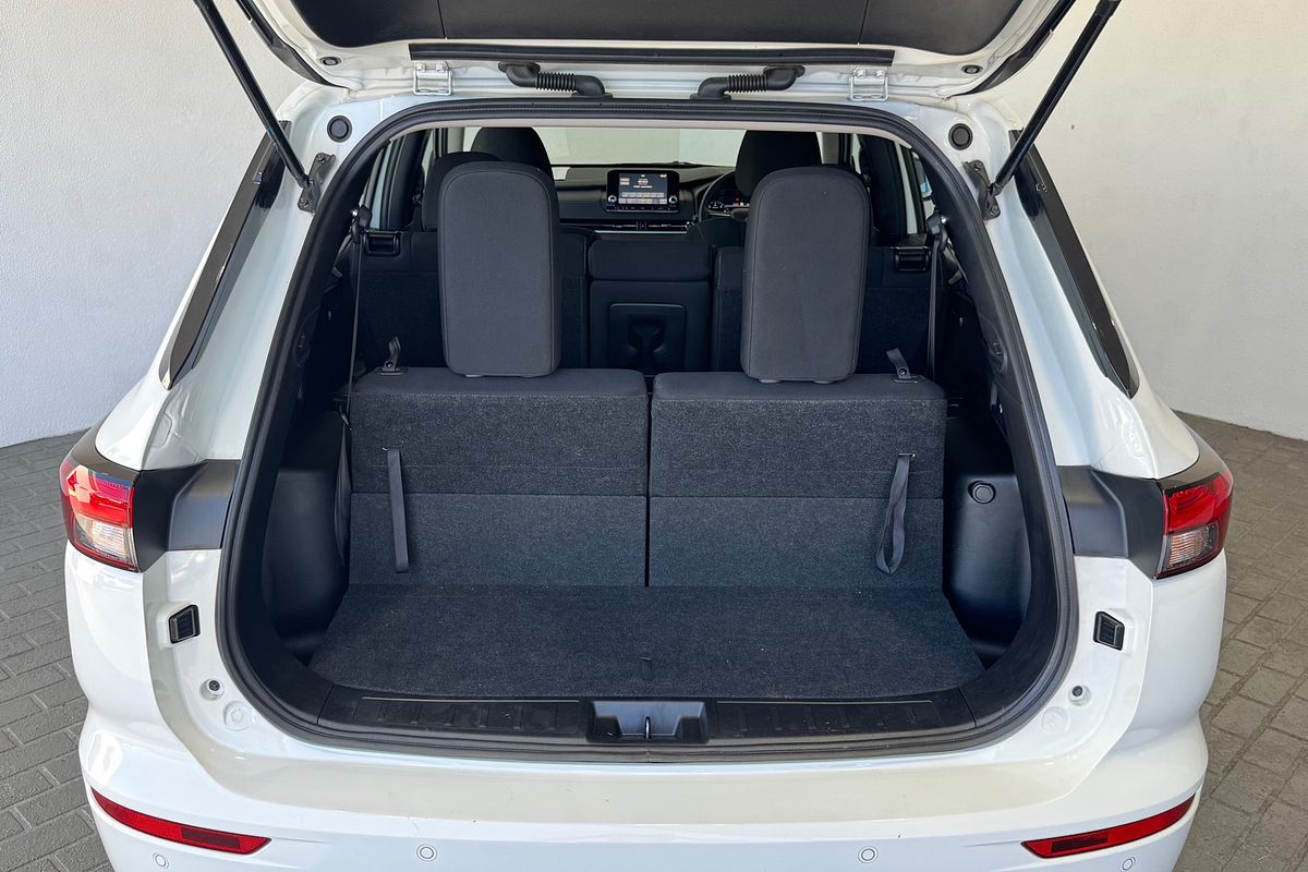 2023 Mitsubishi Outlander ES ZM