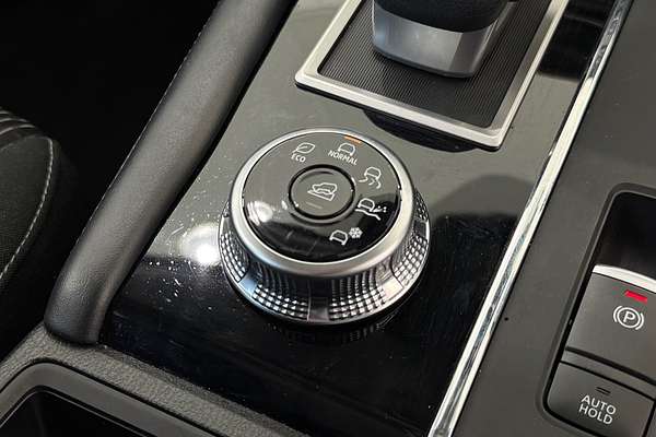 2023 Mitsubishi Outlander ES ZM