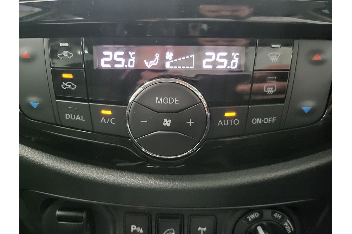 2025 Nissan Navara PRO-4X Warrior D23 4X4