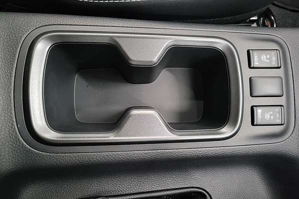 2025 Nissan Navara PRO-4X Warrior D23 4X4