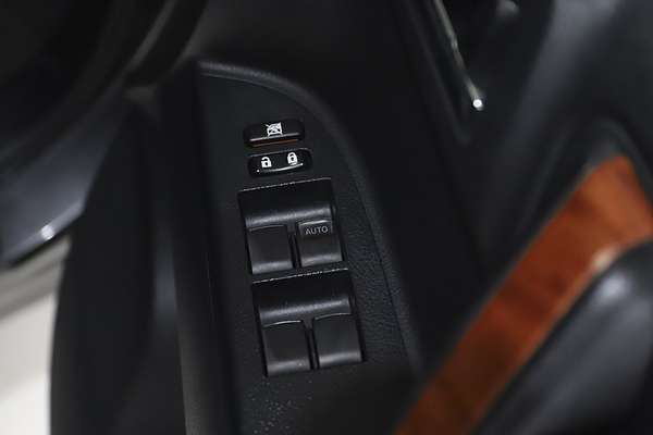 2009 Toyota Kluger Grande GSU40R