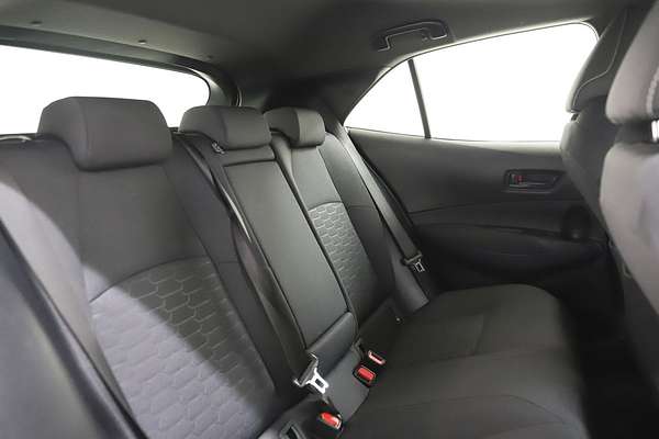 2018 Toyota Corolla Ascent Sport Hybrid ZWE211R