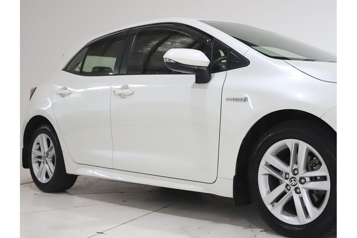 2018 Toyota Corolla Ascent Sport Hybrid ZWE211R