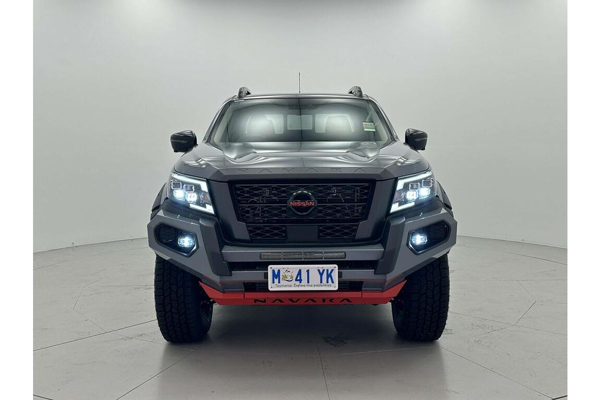Nissan NAVARA 4X4 2.3 DSL AUTO DC P4X WARRIOR Nissan NAVARA 4X4 2.3 DSL AUTO DC P4X WARRIOR