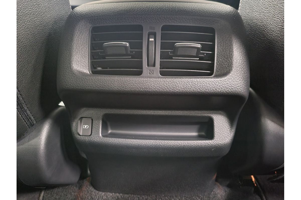 2025 Nissan Navara PRO-4X Warrior D23 4X4