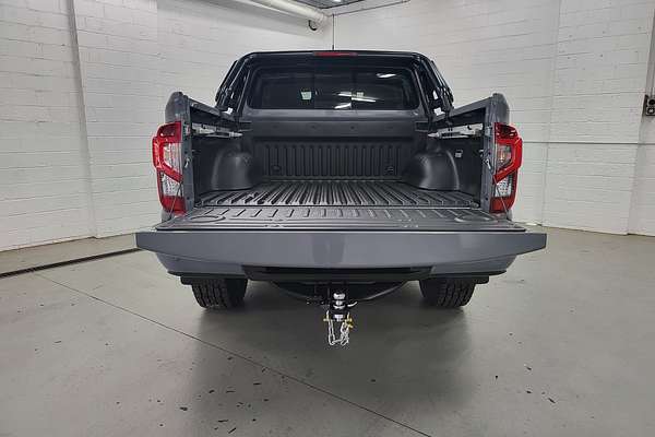 2025 Nissan Navara PRO-4X Warrior D23 4X4