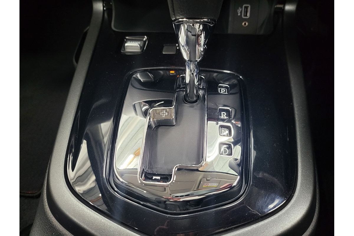 2025 Nissan Navara PRO-4X Warrior D23 4X4