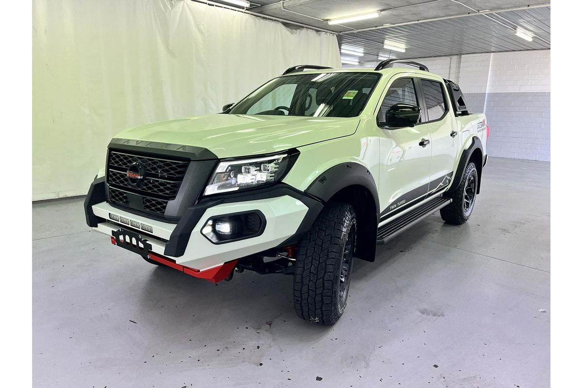 Nissan NAVARA 4X4 2.3 DSL AUTO DC P4X WARRIOR Nissan NAVARA 4X4 2.3 DSL AUTO DC P4X WARRIOR