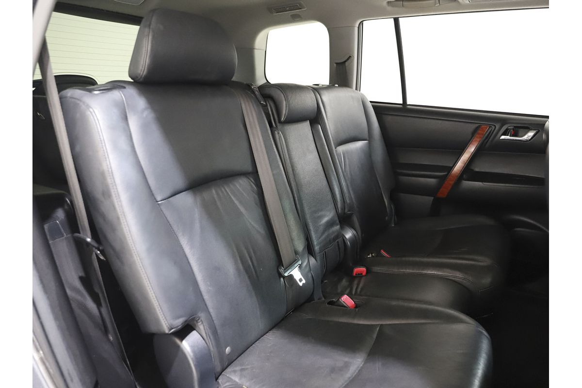 2009 Toyota Kluger Grande GSU40R