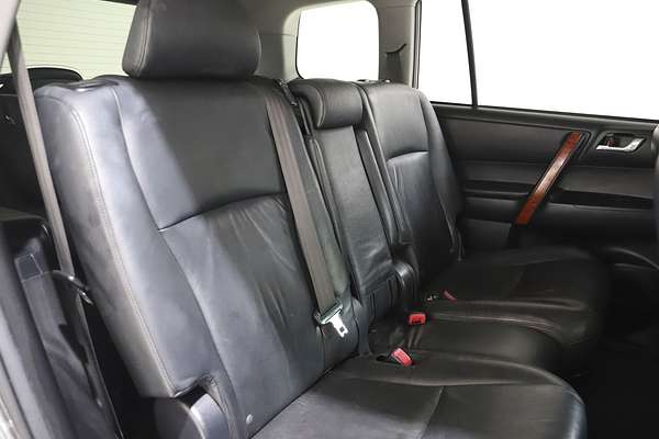 2009 Toyota Kluger Grande GSU40R