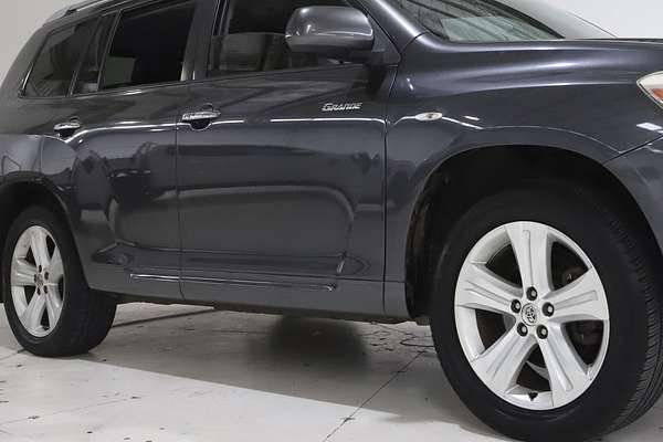 2009 Toyota Kluger Grande GSU40R