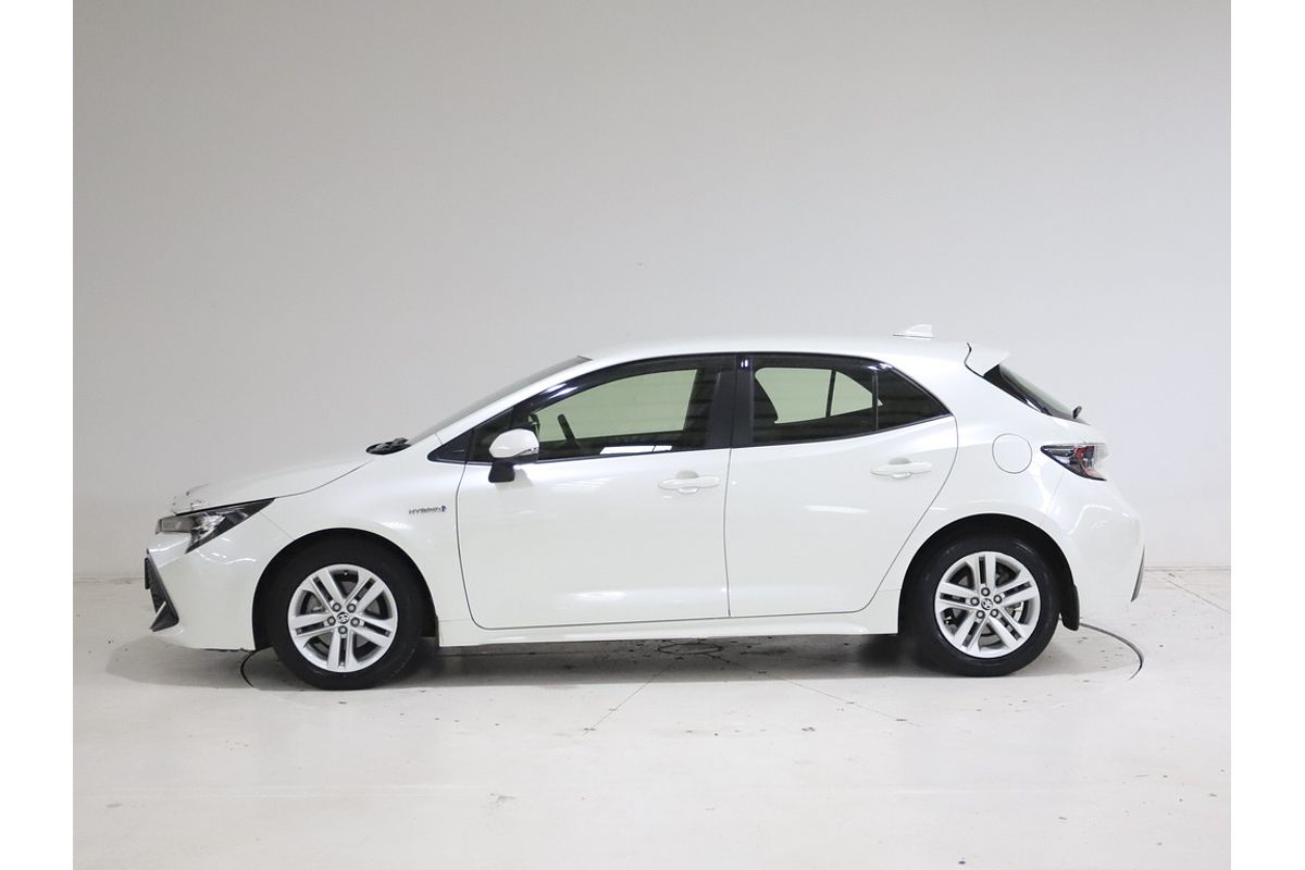 2018 Toyota Corolla Ascent Sport Hybrid ZWE211R