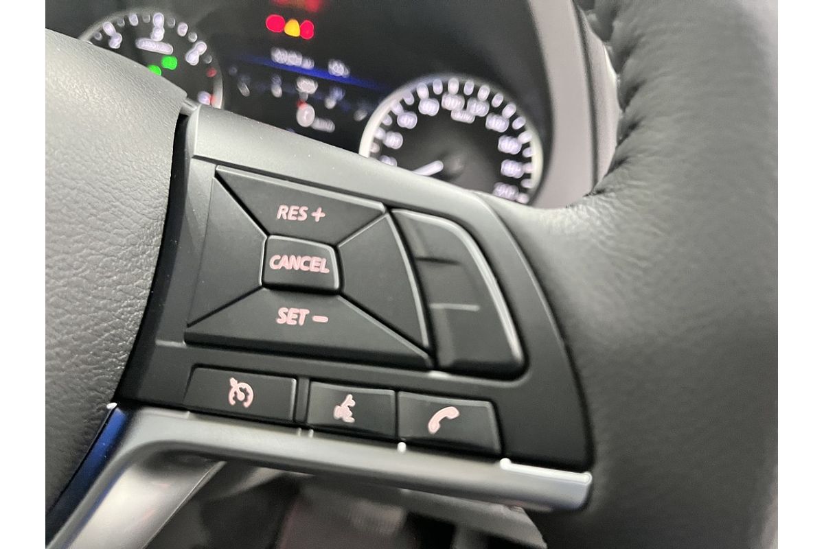 2025 Nissan Navara PRO-4X Warrior D23 4X4