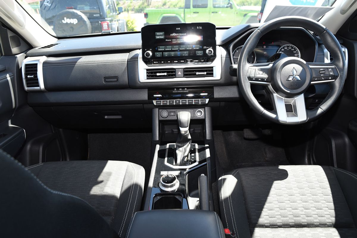 2023 Mitsubishi Triton GLS MV 4X4