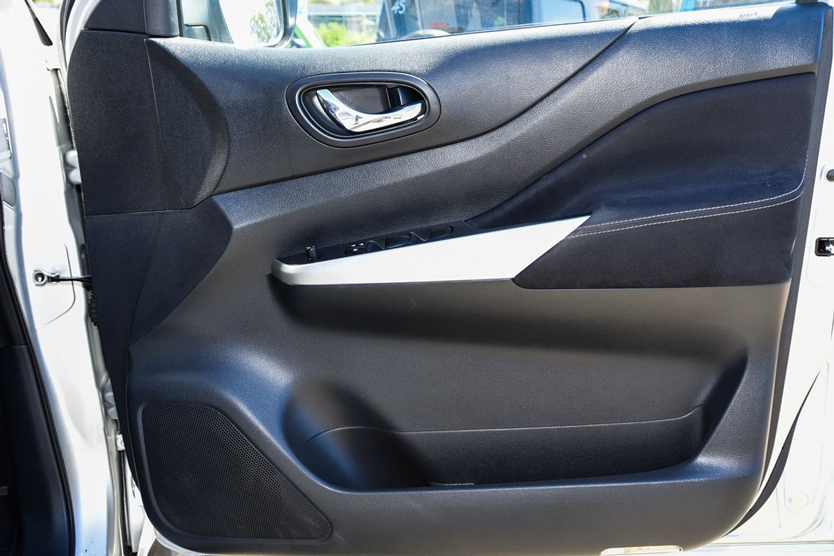 2019 Nissan Navara ST D23 Series 4 4X4