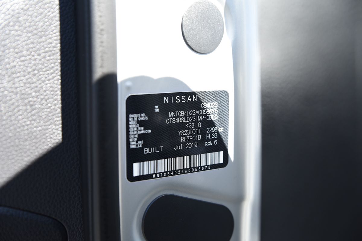 2019 Nissan Navara ST D23 Series 4 4X4