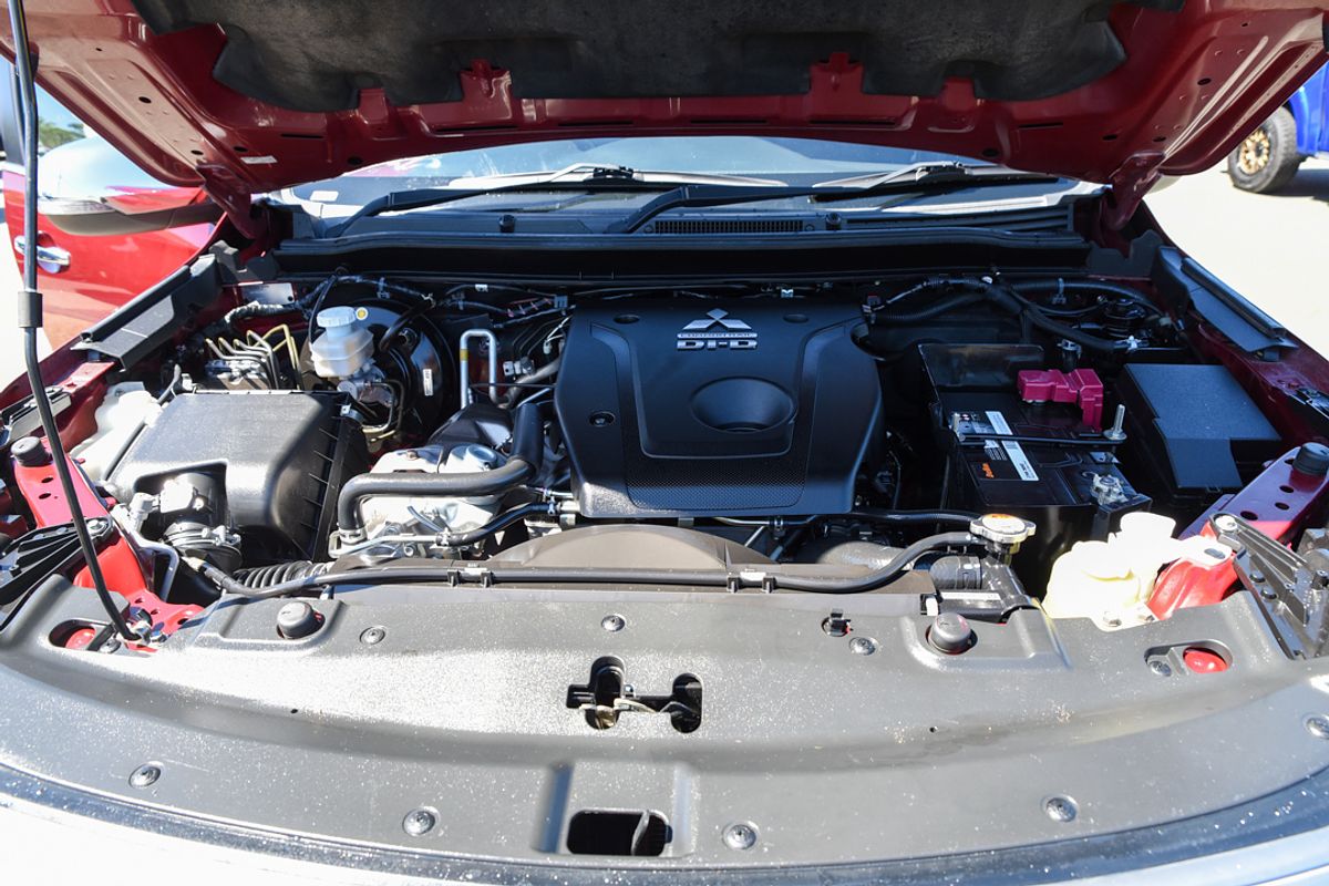 2021 Mitsubishi Pajero Sport GLS QF