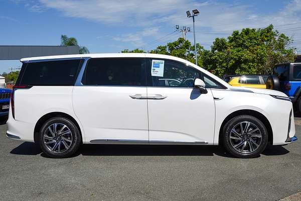 2023 LDV MIFA Executive