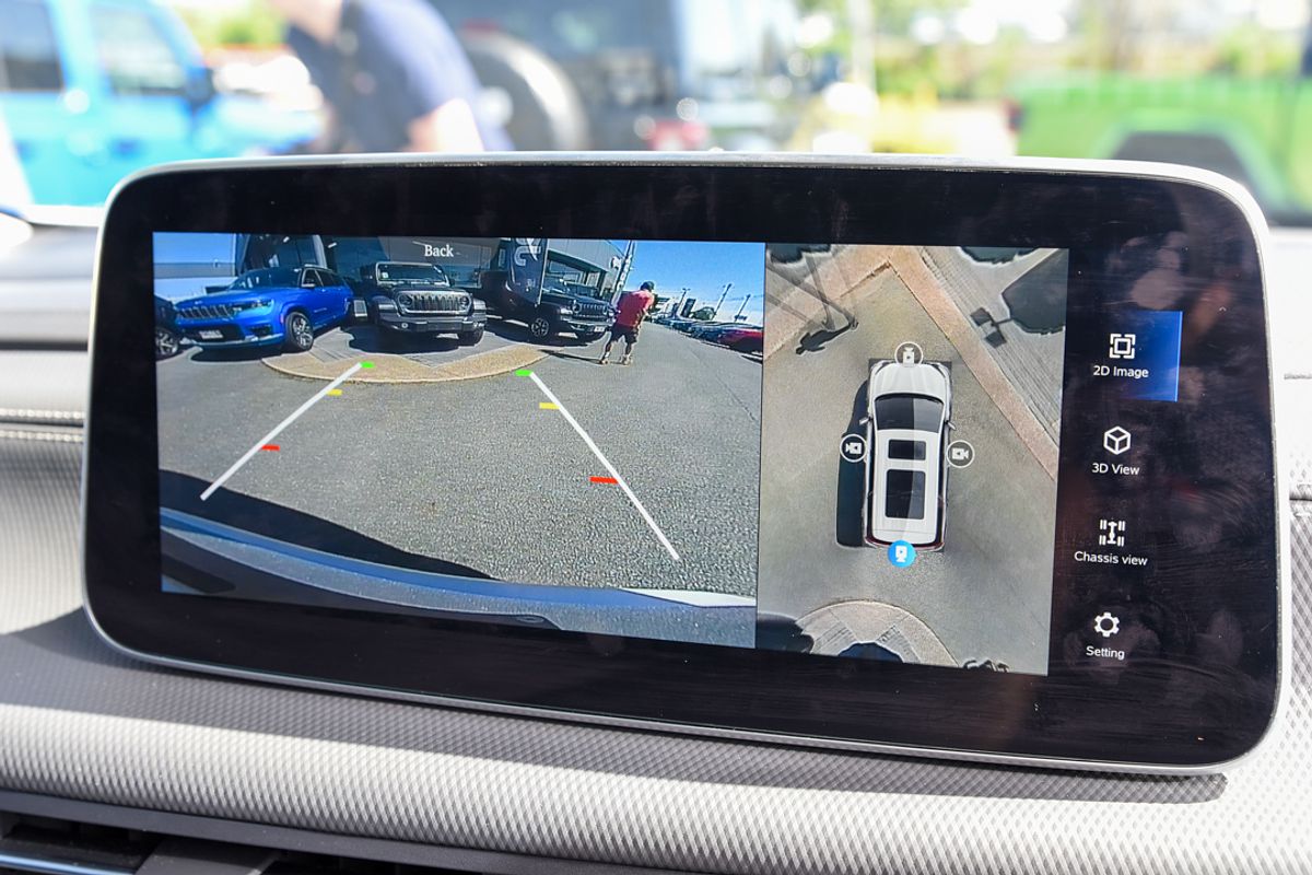 2023 LDV MIFA Executive