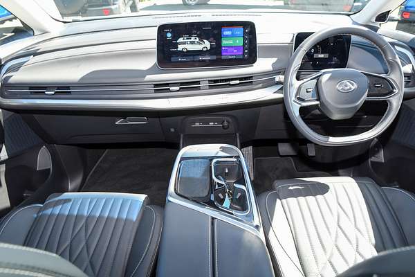 2023 LDV MIFA Executive