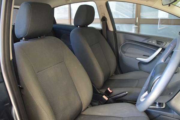 2011 Ford Fiesta CL WT