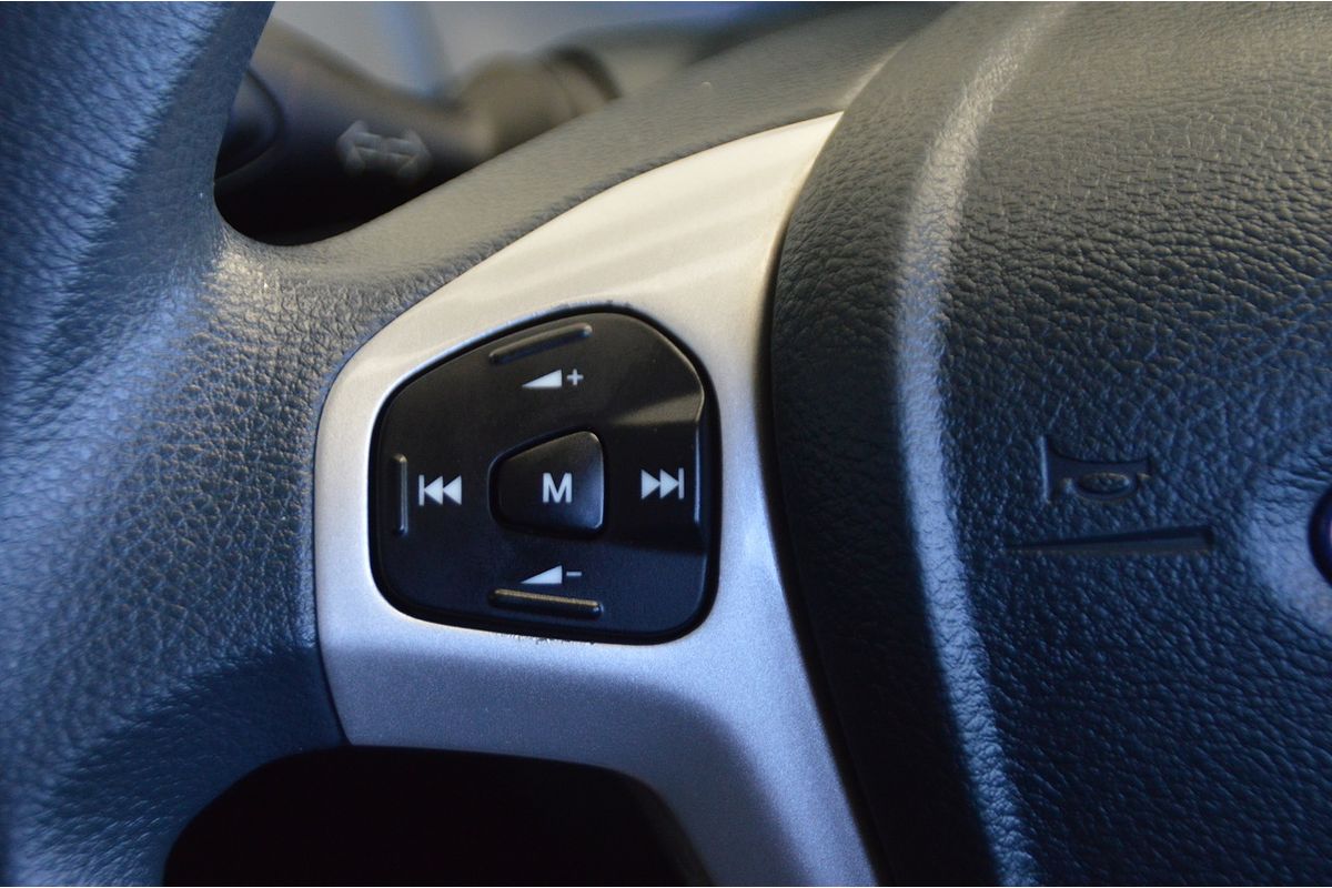 2011 Ford Fiesta CL WT