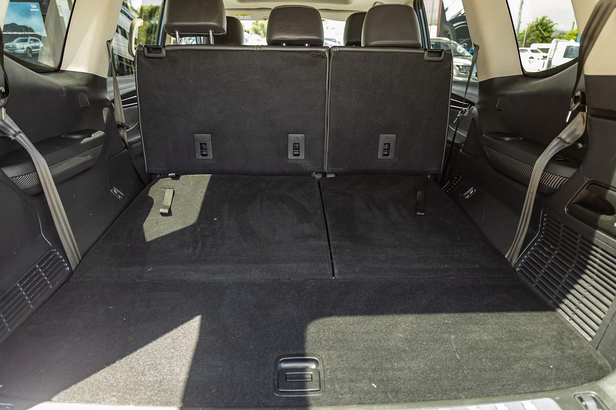 2022 LDV D90 Executive SV9A