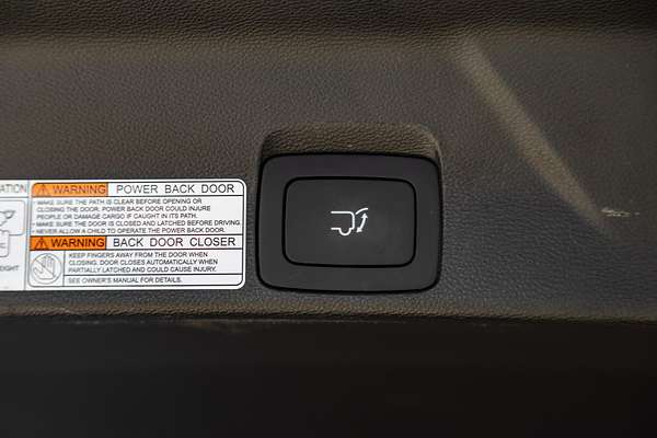 2022 LDV D90 Executive SV9A