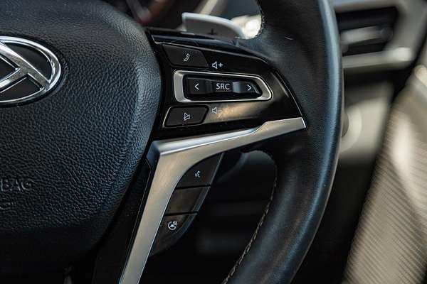 2022 LDV D90 Executive SV9A