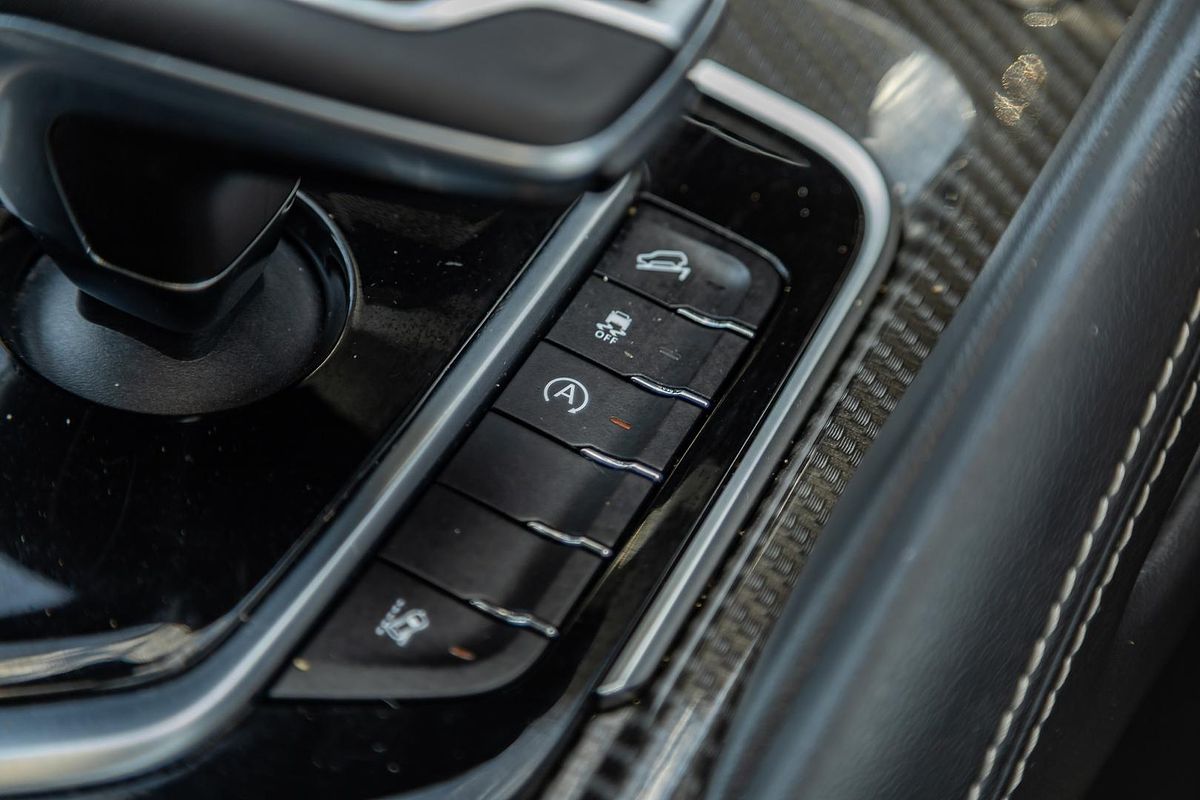 2022 LDV D90 Executive SV9A