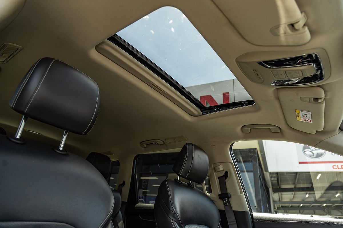 2022 LDV D90 Executive SV9A