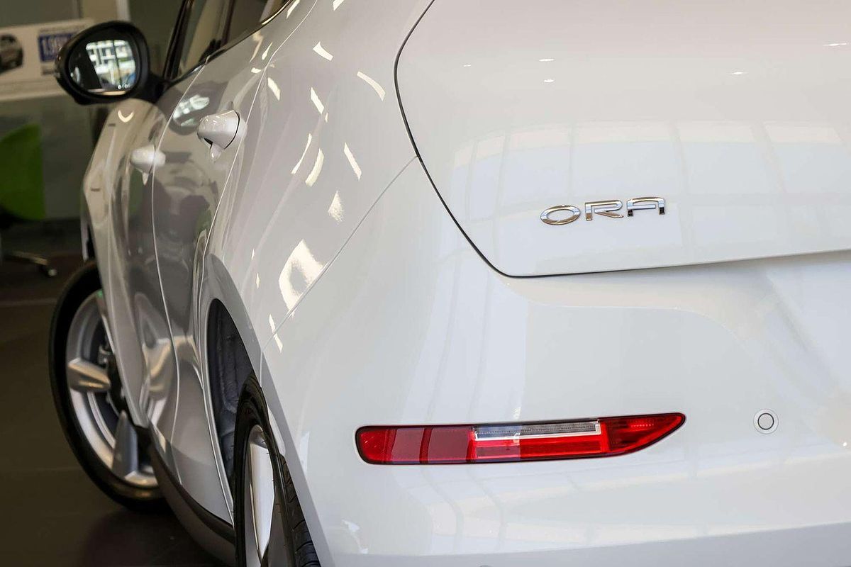 2025 GWM Ora Lux ES11