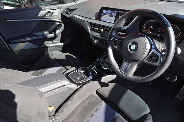 2022 BMW 1 Series 118i M Sport F40