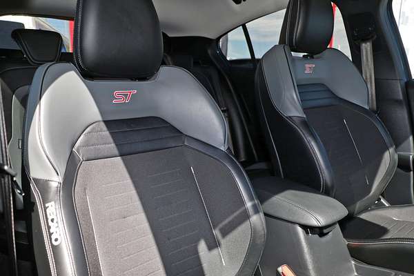 2020 Ford Focus ST SA