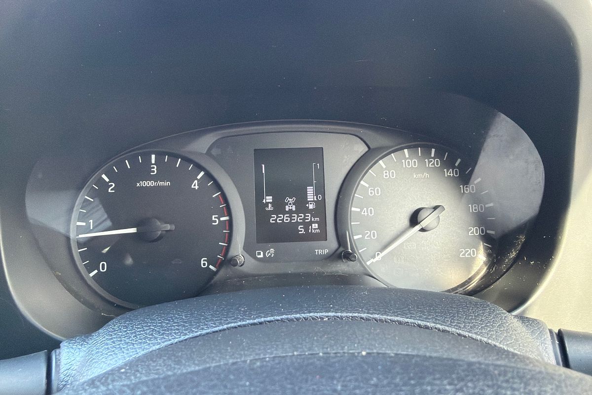 2016 Nissan Navara RX D23 4X4