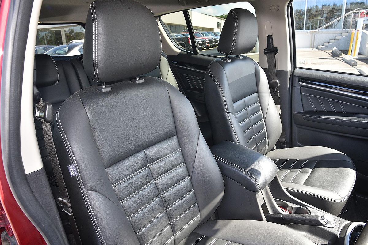 2020 Isuzu MU-X LS-T