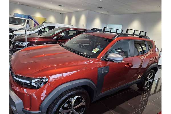 2025 Renault Duster Techno X1311