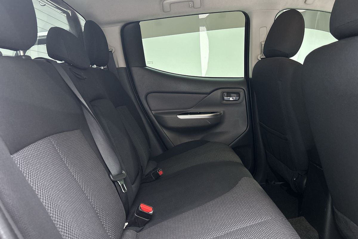 2015 Mitsubishi Triton GLS MQ 4X4