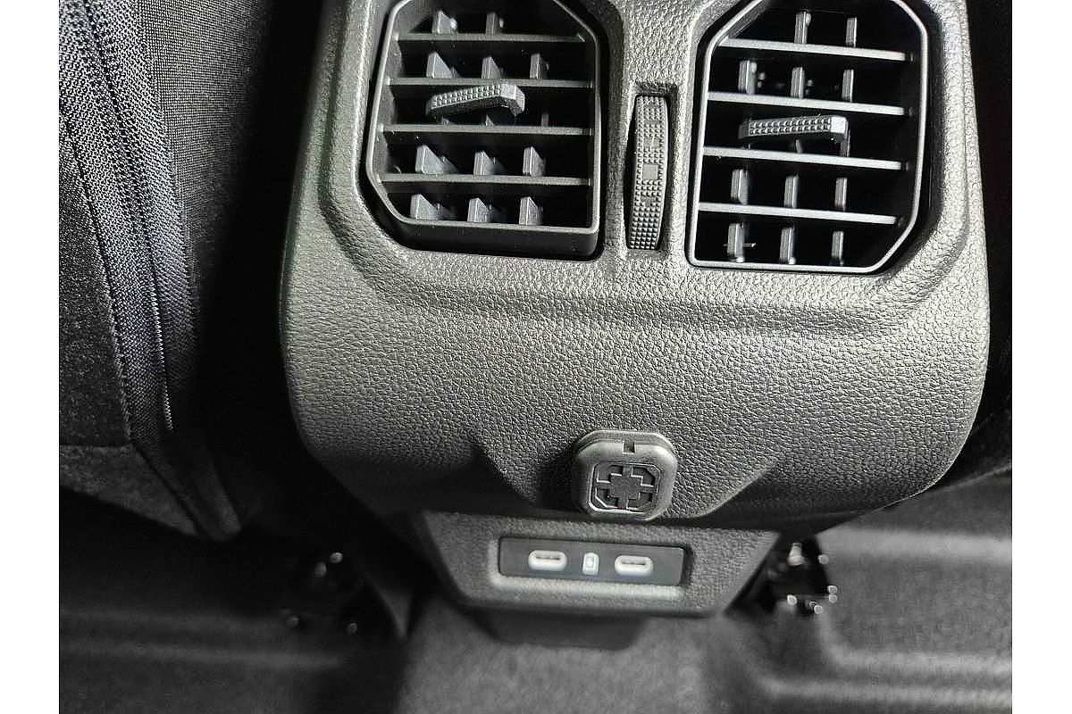 2025 Renault Duster Techno X1311