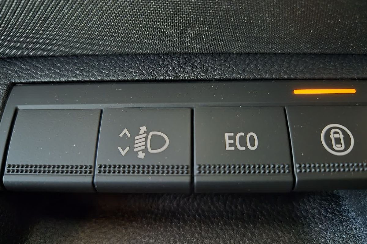 2025 Renault Duster Techno X1311