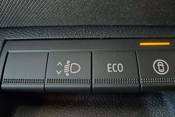 2025 Renault Duster Techno X1311