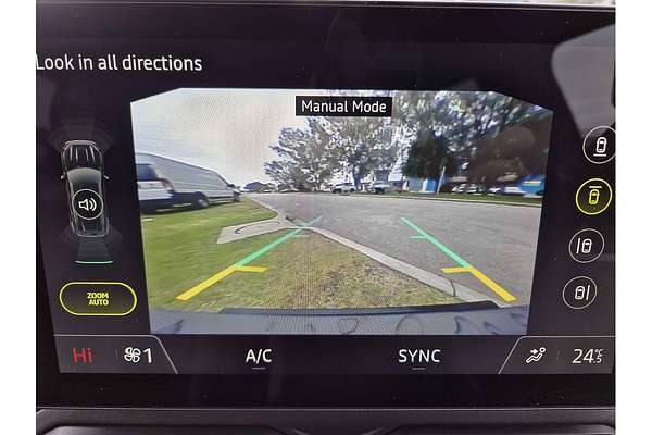 2025 Renault Duster Techno X1311