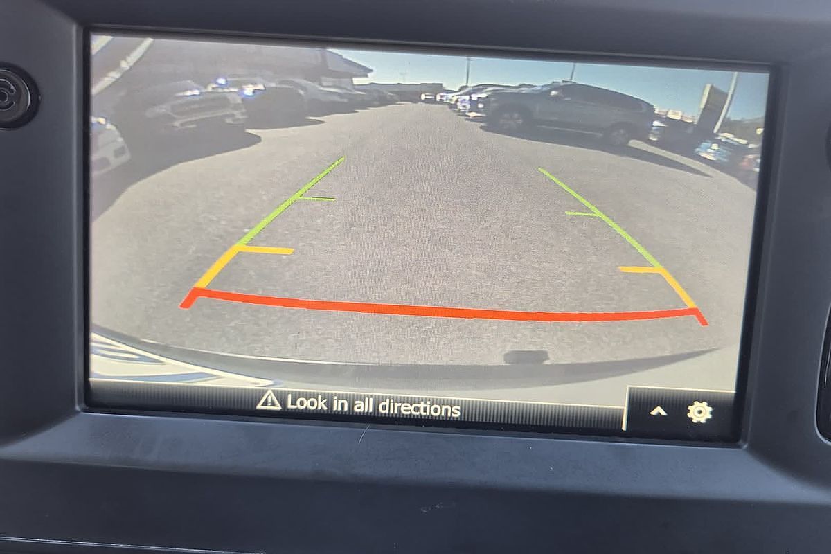 2021 Renault Master Pro 110kW X62 Phase 2 LWB Mid Roof